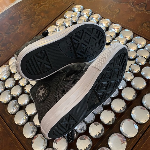 Converse - Picture 5 of 6